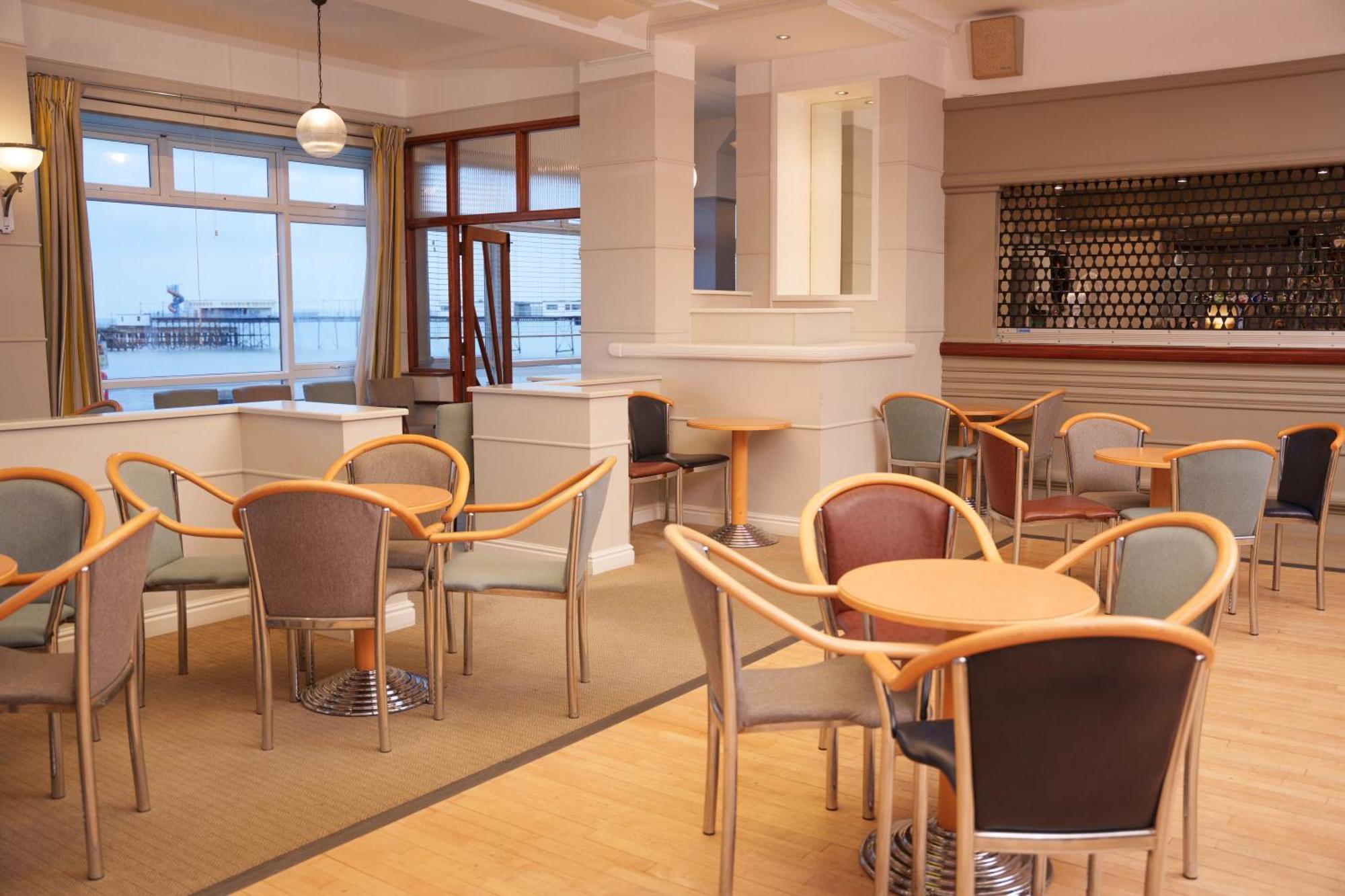 Trouville Hotel By Compass Hospitality Sandown Esterno foto